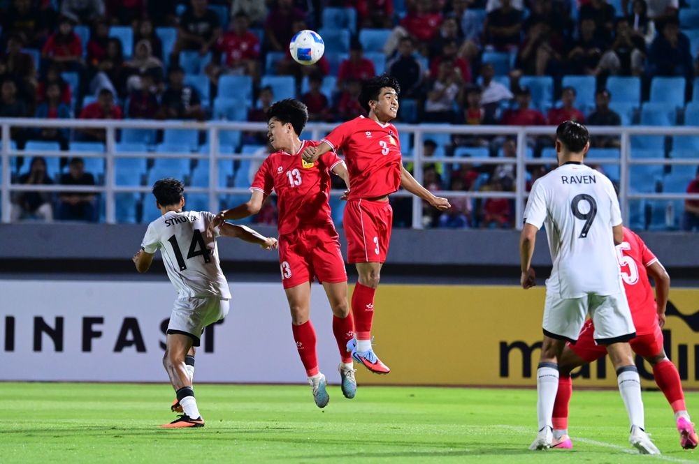 U23 Indo Lao 01