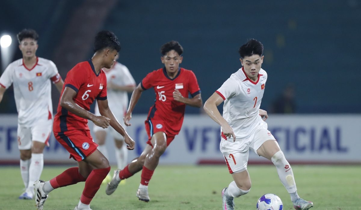U23 VN SING 04