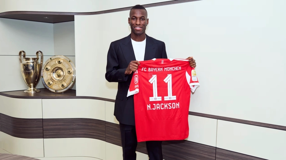 Nicolas Jackson 15