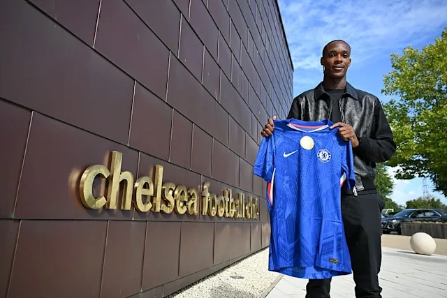Emanuel Emegha 01