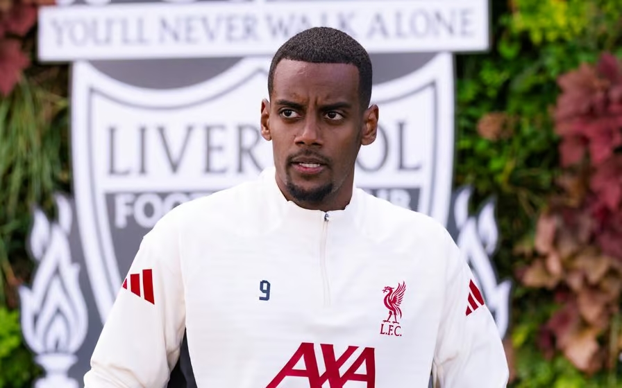 Alexander Isak 32