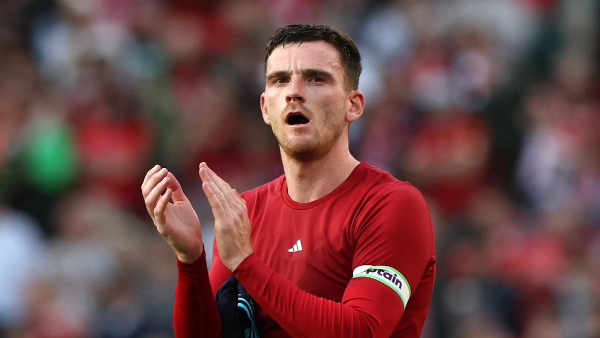 Andrew Robertson 01
