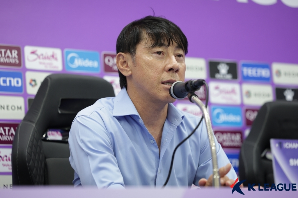Shin Tae Yong 04