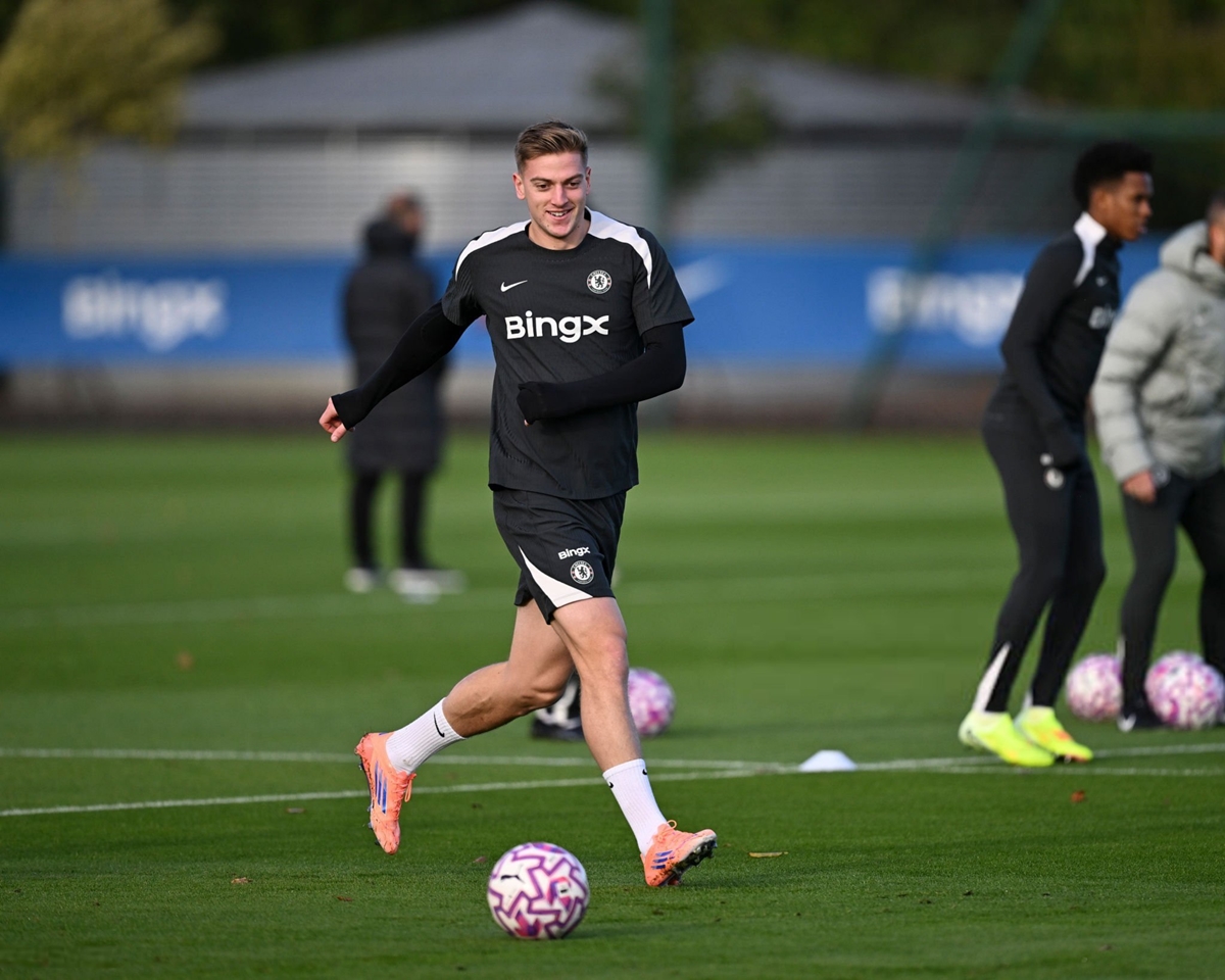 Liam Delap 01