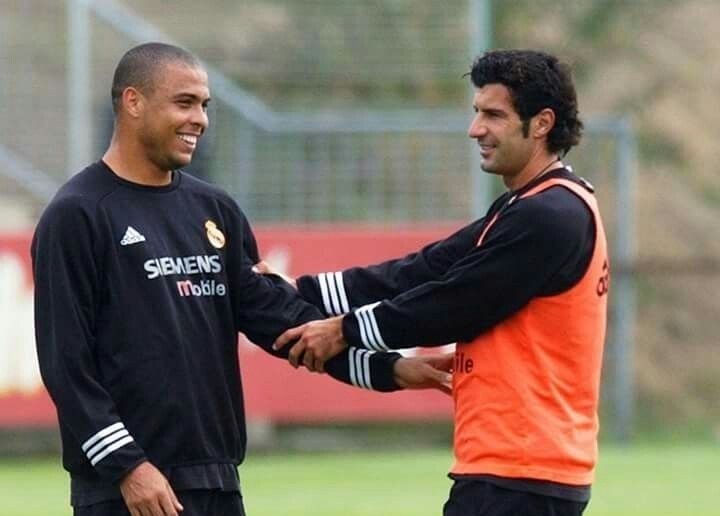 Ronaldo De Lima Luis Figo 02
