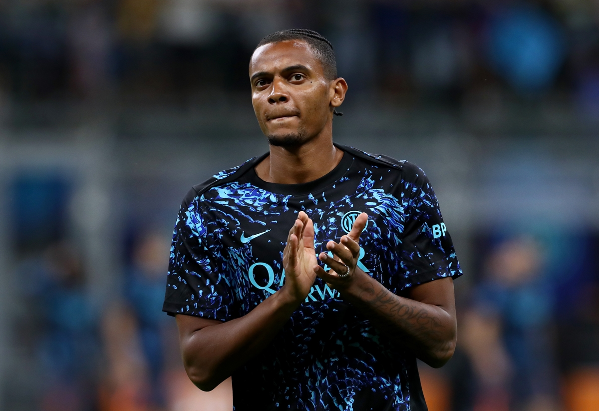 Manuel Akanji 02