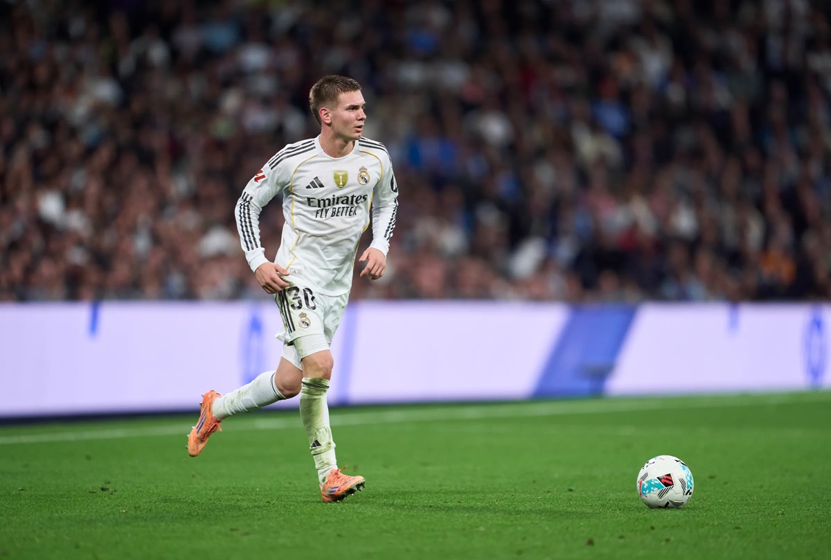 Franco Mastantuono 04