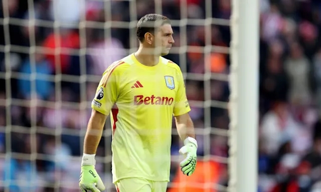 Emiliano Martinez 01