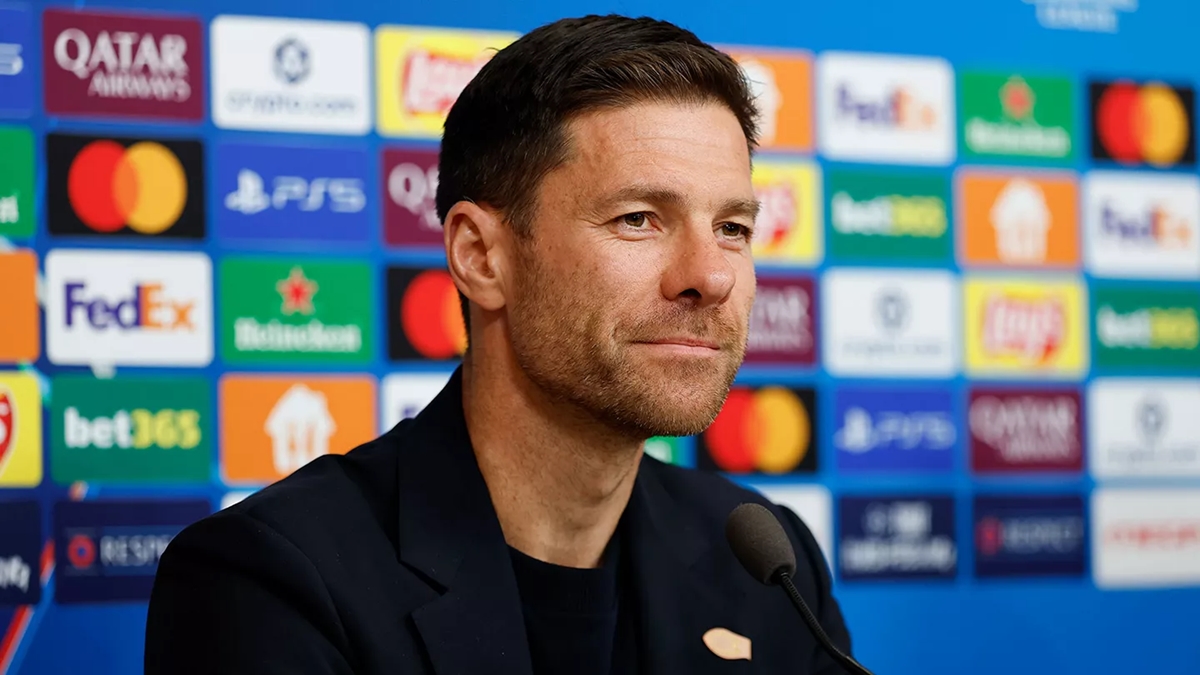 Xabi Alonso 15