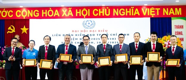 Kiem Dao Vo Thuat 02