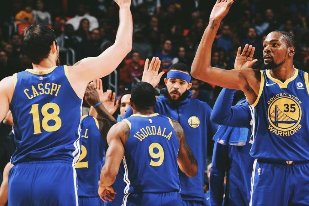 Kevin-Durant-Golden-State-Warriors-wrap-up-perfect-trip