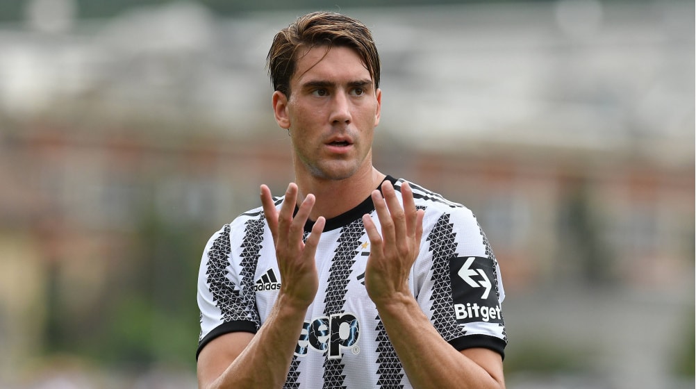 tmssl.akamaized.net-images-foto-galerie-_dusan-vlahovic-juventus-2022-1660303613-90069