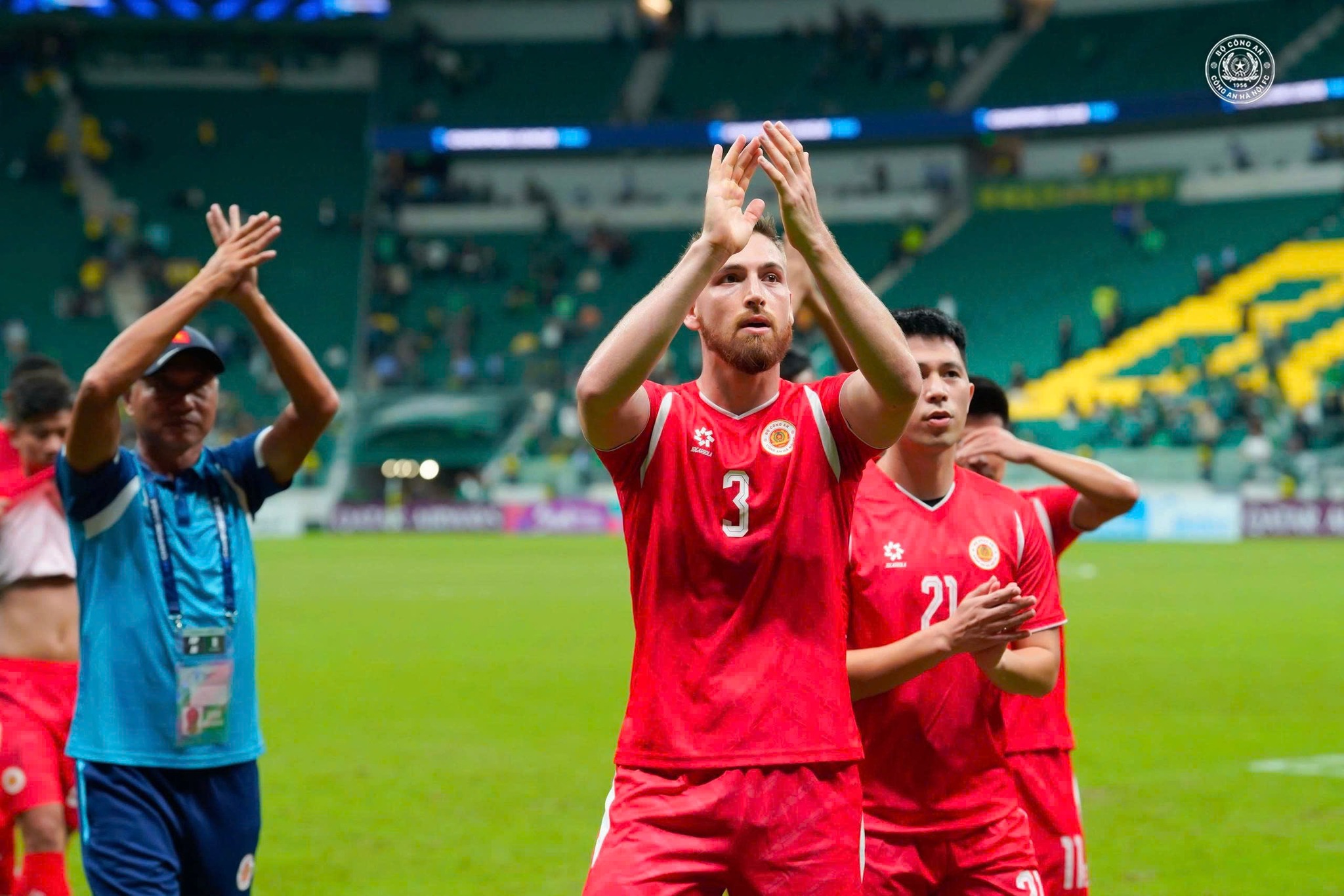 549705985_852268454420530_1641421193897227744_n