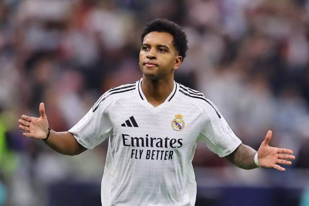 rodrygo-goes-1747585320666_1600_1067 (1)