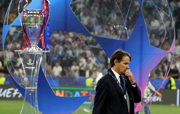 1444x920_munich-germany-may-31-2025-simone-inzaghi-coach-of-inter-pass-disappointed-in-front-of-the-cup-just-lost-after-the-defeat-in-2024-2025-uefa-champions-league-final-match-between-paris-saint-germain-against-
