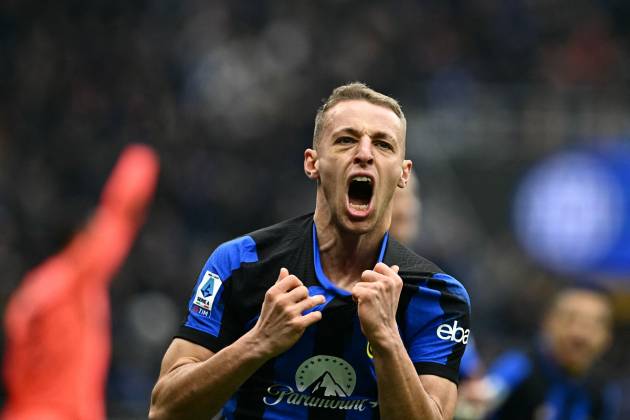Davide-Frattesi-Inter-Milan-7