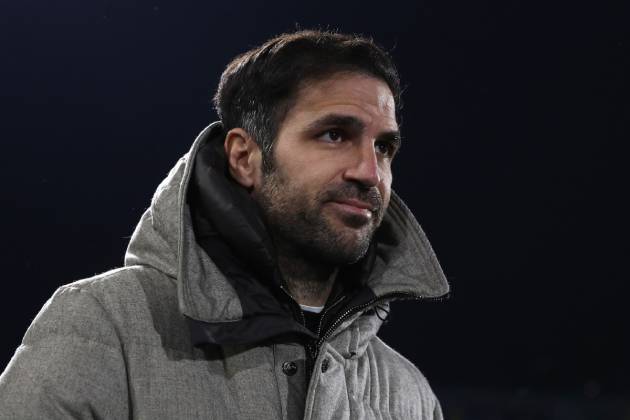 Cesc-Fabregas-Como-coat