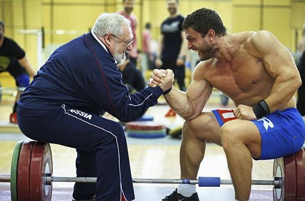 POWERLIFTING