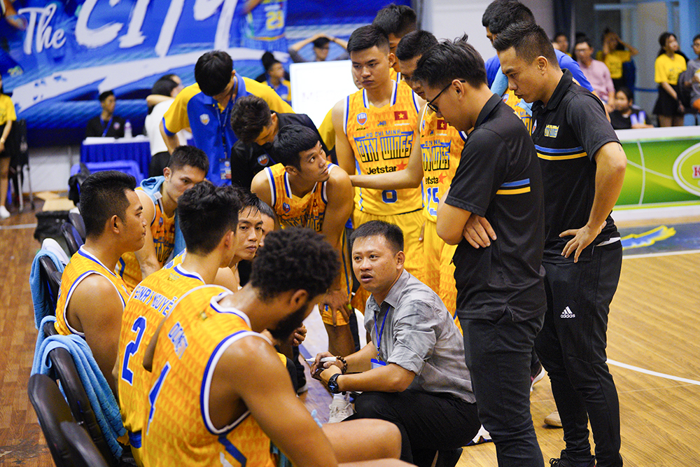 Coach Hao 3