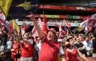 'CĐV Arsenal reo hò vang dội khi Jurrien Timber được xướng tên'