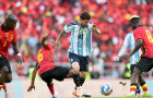 Song sát Messi - Martinez giúp Argentina thắng dễ Angola