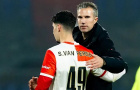 Van Persie cho con trai ra mắt: “Tôi là HLV, không phải cha”