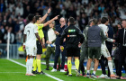 Trọng tài Quintero gây tranh cãi với ba thẻ đỏ cho Real Madrid ở trận thua Celta Vigo