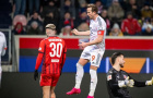 Bundesliga: Harry Kane phá kỷ lục Robben, Bayern Munich thắng đậm
