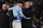 Pep Guardiola lo sốt vó vì khủng hoảng hàng thủ Man City