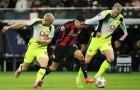 Dortmund thoát thua Frankfurt sau màn rượt đuổi 6 bàn