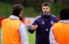 Neville gạt tên Carrick khỏi ghế HLV dài hạn tại MU
