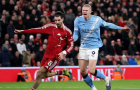 Neville gọi VAR là kẻ phá đám sau trận Liverpool thua Man City