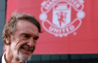 Hai bộ mặt trái ngược của tỷ phú Ratcliffe đang làm hại Man Utd