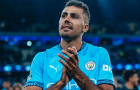 Pep Guardiola thúc giục Man City giữ chân bằng được Rodri