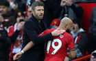 Carrick cần làm được điều Amorim từng thất bại trước Everton