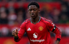 MU án binh bất động vụ gia hạn với Kobbie Mainoo