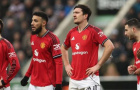 MU ép Harry Maguire giảm nửa lương để ở lại Old Trafford