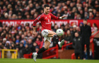 Neville chỉ trích thẳng Dalot 'chân gỗ'