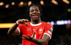 Manzambi là lựa chọn khôn ngoan hơn Baleba cho MU