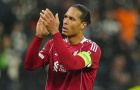 Van Dijk ủng hộ khi CĐV Liverpool biểu tình giá vé