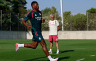 Dumfries quyết tâm gặt hái danh hiệu cùng Real Madrid