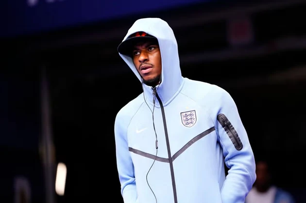 Ngõ cụt cho Rashford khi Barca, Aston Villa ngoảnh mặt