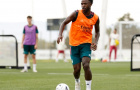 Giữa tin đồn đến Arsenal, Vinicius hé lộ cuộc trò chuyện với Mourinho