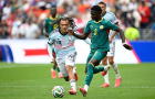 Liverpool tranh Lamine Camara với MU