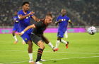 Hệ thống ba hậu vệ là lời giải cho hàng phòng ngự Chelsea