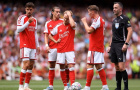 Hàng phòng ngự Arsenal đáng lo; Tzolis đã dần bắt nhịp
