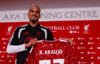 Liverpool chính thức mượn thành công Ronald Araujo từ Barca