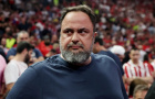 Chủ tịch Nottingham Forest kiện Crystal Palace vì băng rôn xúc phạm