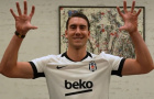 Dusan Vlahovic đã đến Besiktas, nhận đãi ngộ 'khủng'
