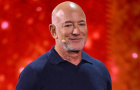 Thương vụ 1,65 tỷ bảng đưa Jeff Bezos đến Liverpool